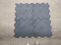 Напольное покрытие из резиновых модулей Double rubber для промышленных цехов